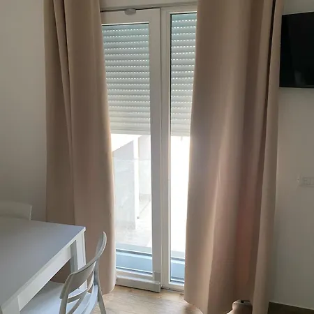 Guest house - White - Parco Del Gari *
